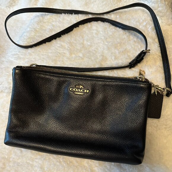Coach Lyla Crossbody - Picture 1 of 3